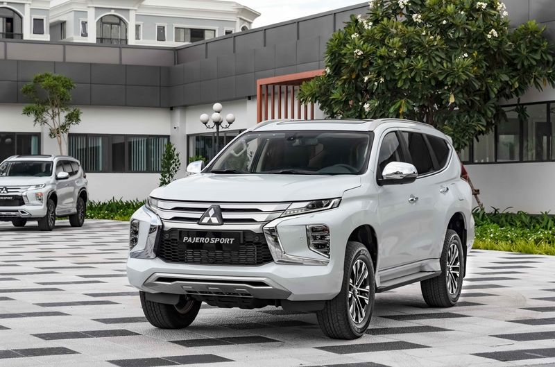Mitsubishi Pajero Sport 2023