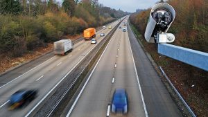 Read more about the article Xem ngay để biết các mức phạt lỗi vi phạm tốc độ với ô tô và xe máy mới nhất 2021